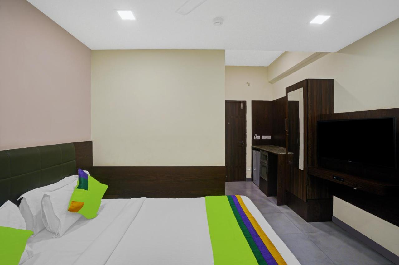 Greenotel Rooms Hazira, Сурат Экстерьер фото