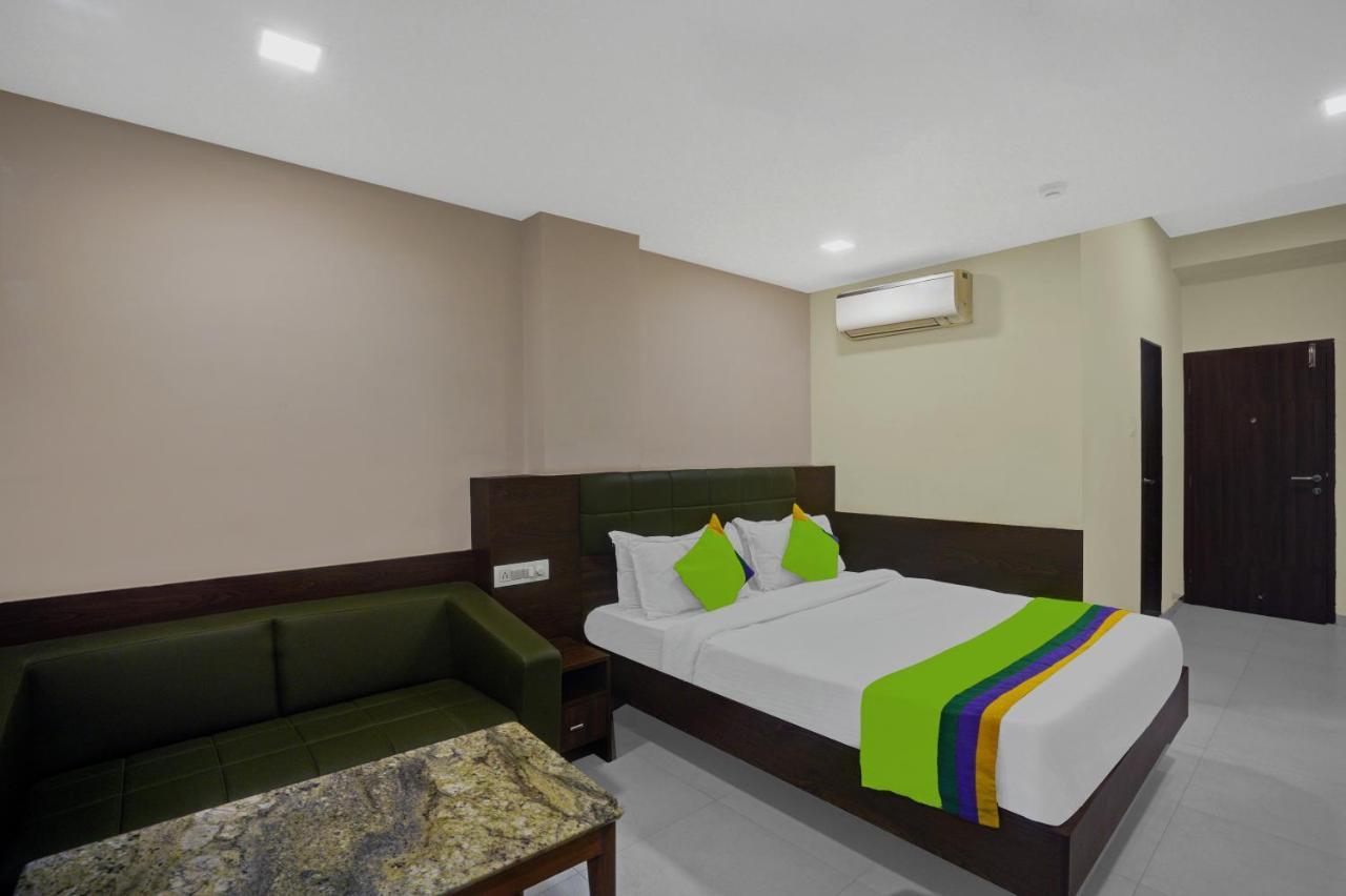 Greenotel Rooms Hazira, Сурат Экстерьер фото