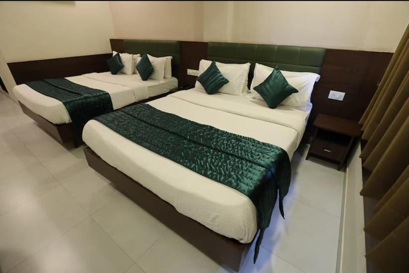 Greenotel Rooms Hazira, Сурат Экстерьер фото
